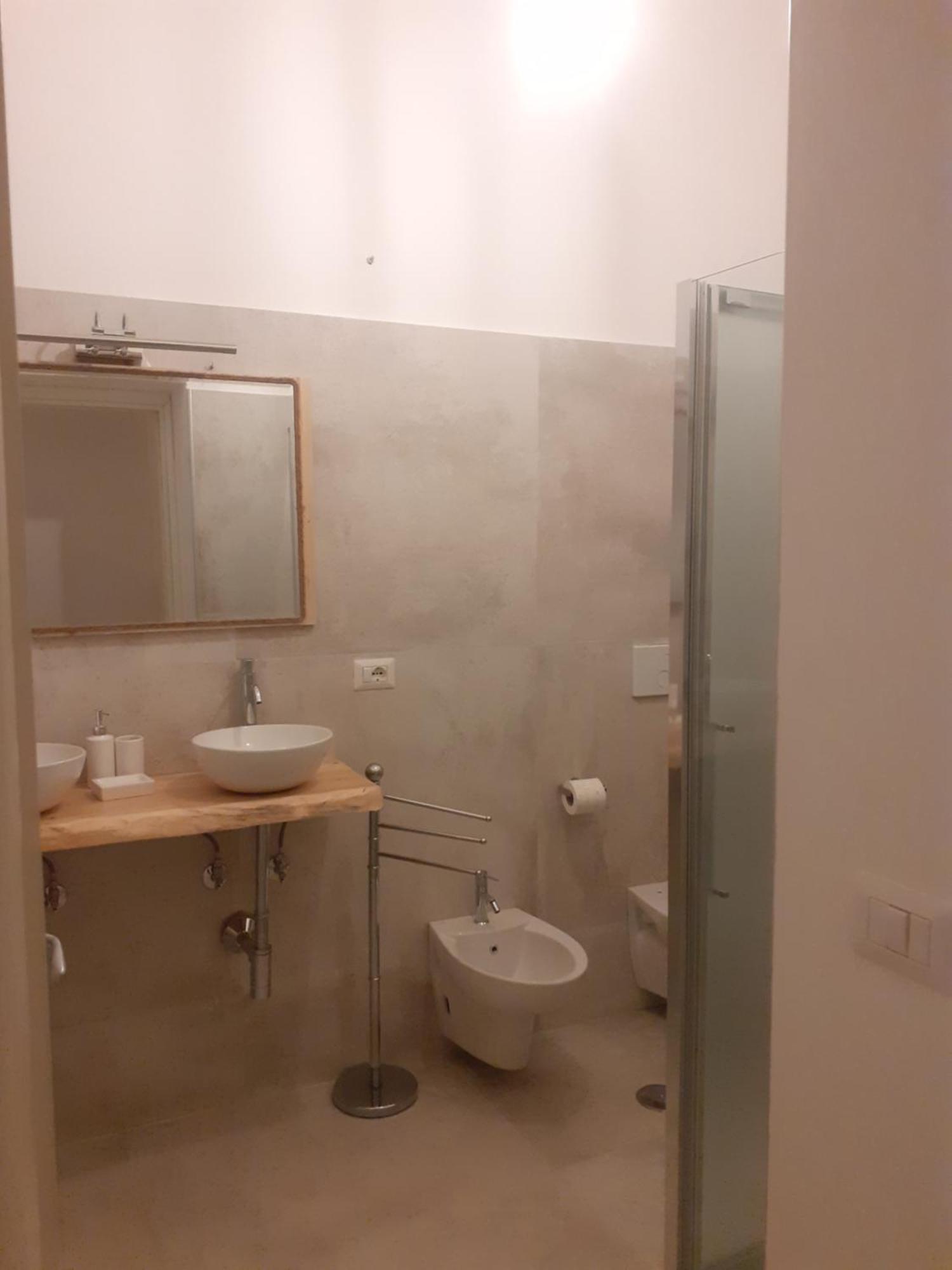 Arco Del Sacramento Casa Vacanze Benevento Room photo